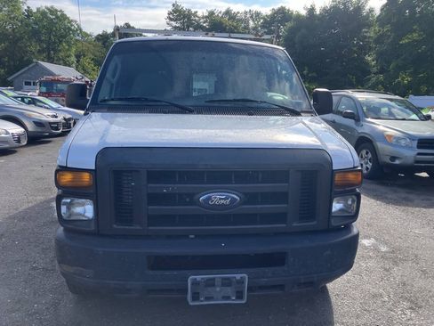 Used 2008 Ford E-250 and Econoline 250 RWD image 4