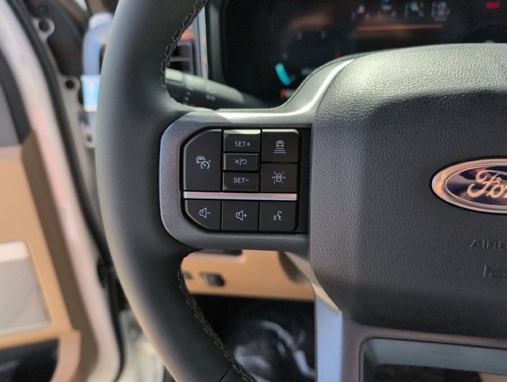 New 2026 Ford F350 Lariat w/ Black Appearance Package AWD/4WD image 29