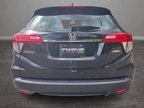Used 2022 Honda HR-V LX image 25