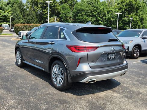Used 2023 INFINITI QX50 Luxe AWD/4WD image 3