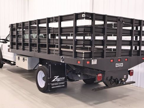 Certified 2022 Ford F550 2WD Regular Cab Super Duty image 8