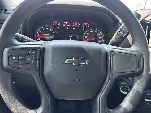 Used 2025 Chevrolet Silverado 2500 Custom w/ Custom Value Package image 26