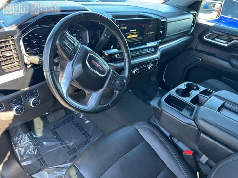 Used 2024 GMC Sierra 1500 SLT image 15