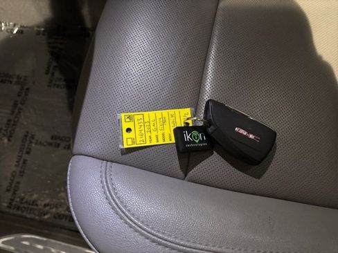 Certified 2023 GMC Sierra 1500 SLT w/ SLT Premium Package image 38