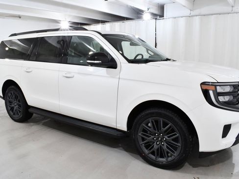 New 2026 Ford Expedition Max Platinum w/ Stealth Appearance Package image 5