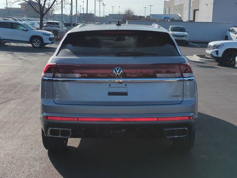 New 2026 Volkswagen Atlas Cross Sport SEL Premium R-Line AWD/4WD image 7