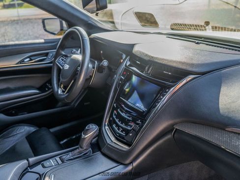 Used 2018 Cadillac CTS V w/ Luxury Package image 65