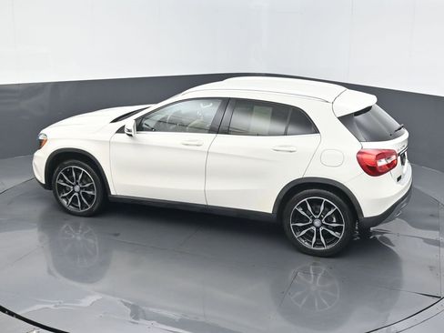 Used 2016 Mercedes-Benz GLA 250 GLA 250 w/ Multimedia Package image 15