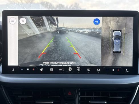 Used 2023 Ford Escape Platinum w/ Class II Trailer Tow Package image 9