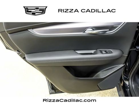 Certified 2022 Cadillac XT5 Luxury image 18