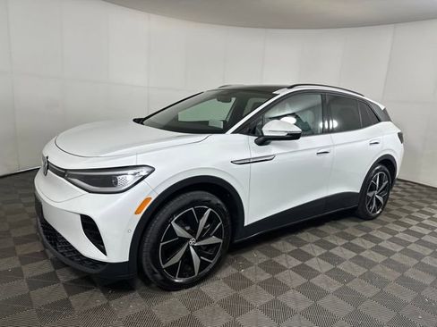 Used 2023 Volkswagen ID.4 S image 7