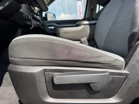Used 2019 RAM 2500 Big Horn AWD/4WD image 14