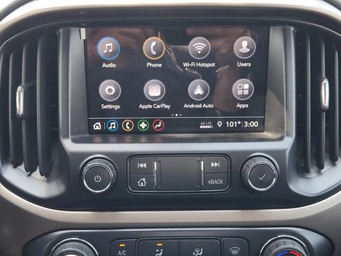 Used 2020 Chevrolet Colorado Z71 AWD/4WD image 17
