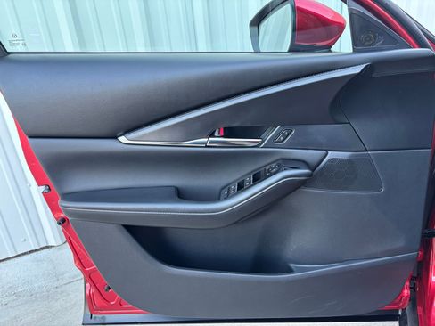 Certified 2025 MAZDA CX-30 AWD 2.5 S w/ Preferred Package image 13