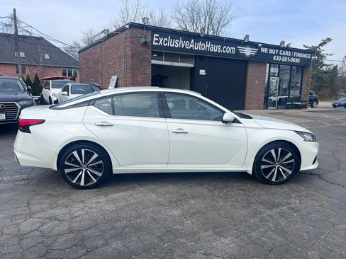 Used 2019 Nissan Altima 2.5 Platinum image 6