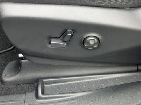 New 2026 Chrysler Voyager LX image 12