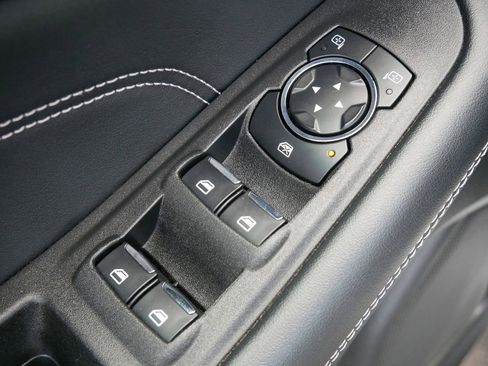 Certified 2024 Ford Edge Titanium image 10