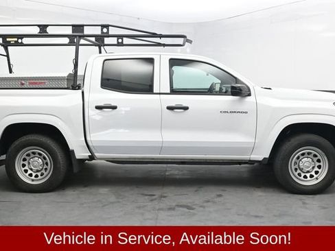 Used 2024 Chevrolet Colorado W/T w/ Safety Package RWD image 9