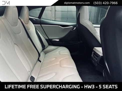 Used 2016 Tesla Model S 60D AWD/4WD image 21