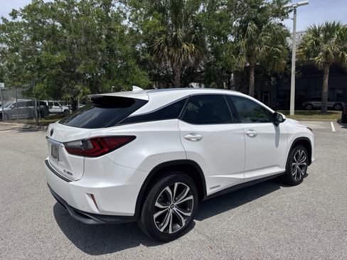 Used 2019 Lexus RX 450h AWD w/ Navigation Package image 3