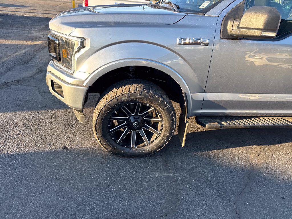 Used 2020 Ford F150 XLT w/ Equipment Group 302A Luxury AWD/4WD image 15