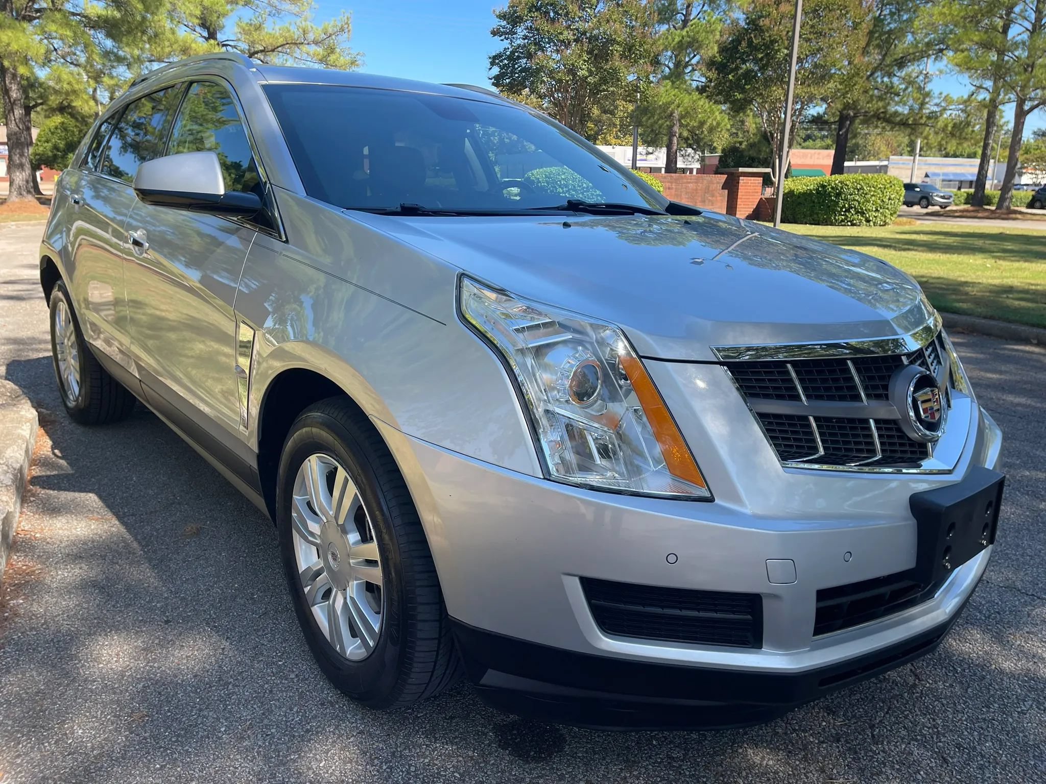 Used 2012 Cadillac SRX Luxury FWD image 7