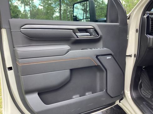 New 2026 GMC Sierra 2500 AT4 w/ AT4 Premium Plus Package AWD/4WD image 14