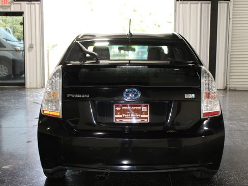 Used 2010 Toyota Prius Two FWD image 5