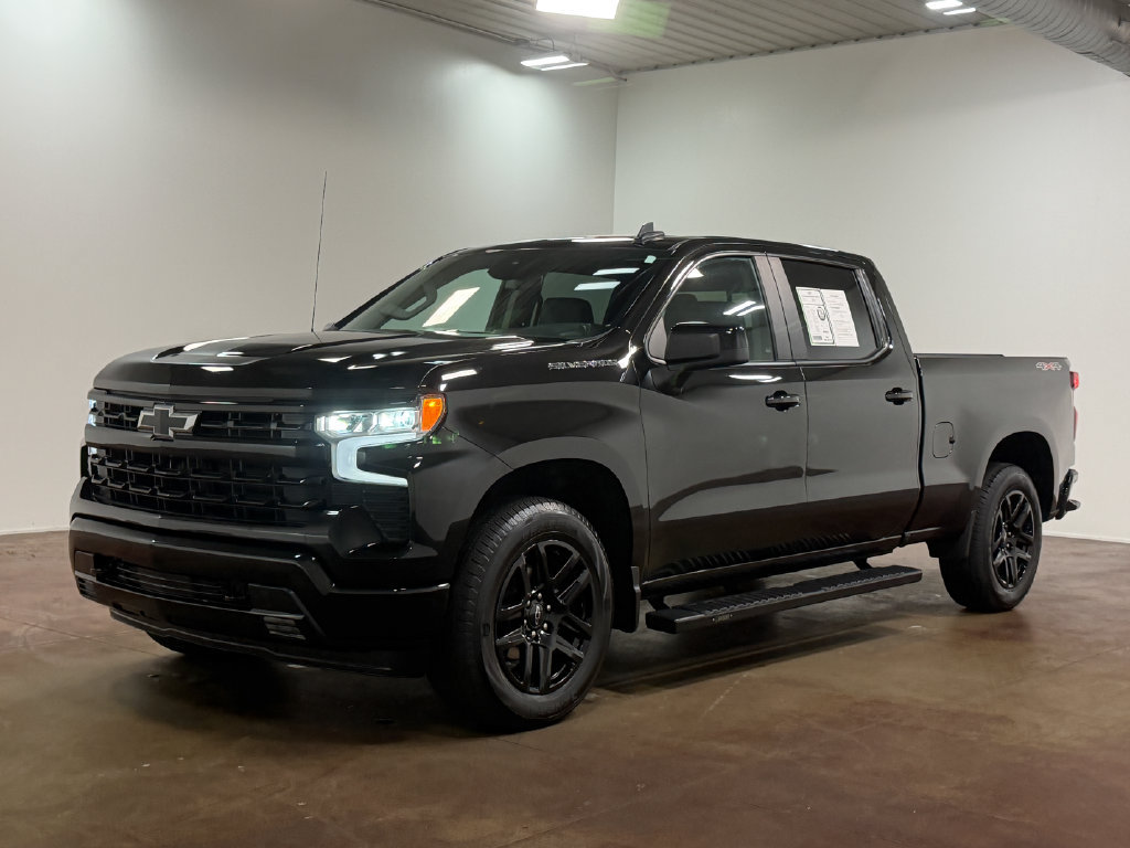 Used 2025 Chevrolet Silverado 1500 RST w/ Convenience Package II AWD/4WD image 30