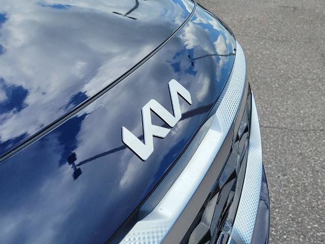 Used 2023 Kia Seltos SX AWD/4WD image 9