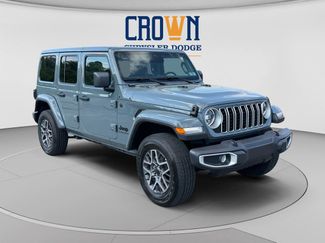 Used 2026 Jeep Wrangler Unlimited Sahara AWD/4WD video 1