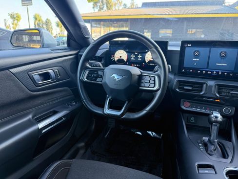 Used 2024 Ford Mustang Coupe image 19