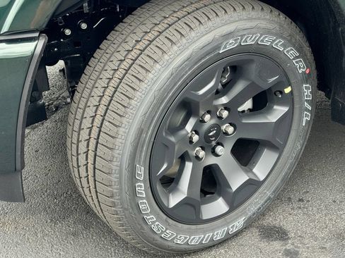 New 2026 RAM 1500 Big Horn AWD/4WD image 10