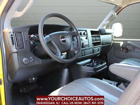 Used 2017 GMC Savana 2500 Extended image 21