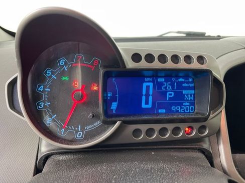 Used 2015 Chevrolet Sonic LT image 5