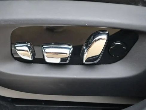 Certified 2022 Rolls-Royce Ghost AWD/4WD image 23