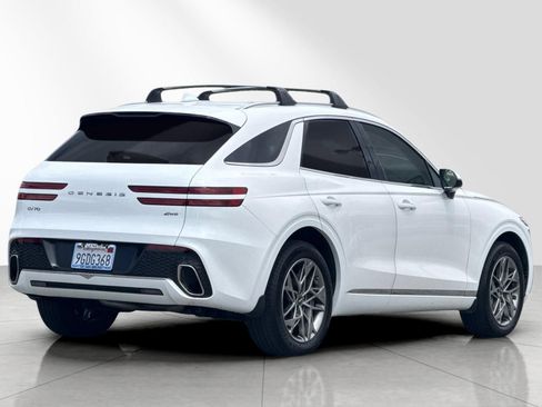 Used 2023 Genesis GV70 2.5T w/ Select Package AWD/4WD image 4