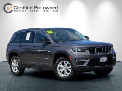 Used 2023 Jeep Grand Cherokee Limited AWD/4WD image 2