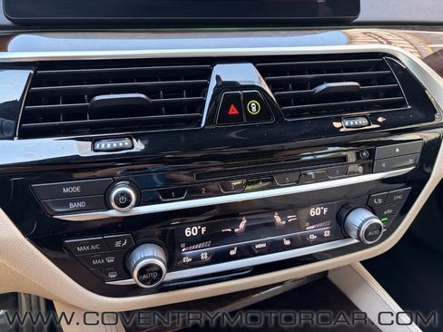 Used 2018 BMW M550i xDrive AWD/4WD image 23