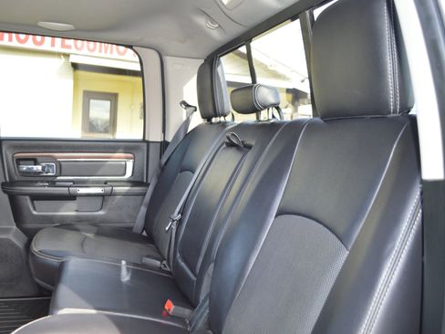 Used 2017 RAM 3500 Laramie image 24