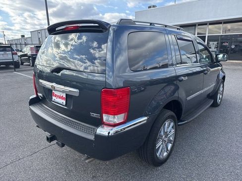 Used 2008 Chrysler Aspen Limited image 10