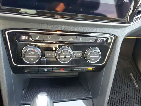 Certified 2023 Volkswagen Atlas SEL Premium image 21