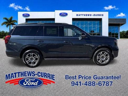 New 2026 Ford Expedition Active RWD image 3