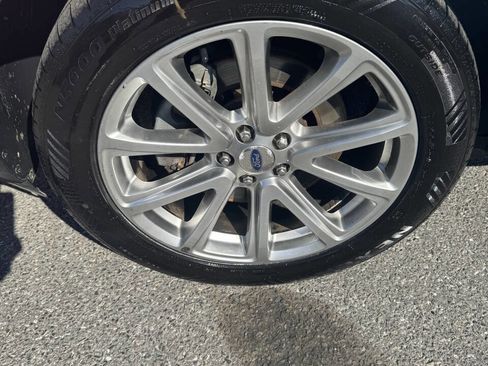 Used 2016 Ford Explorer Limited image 14