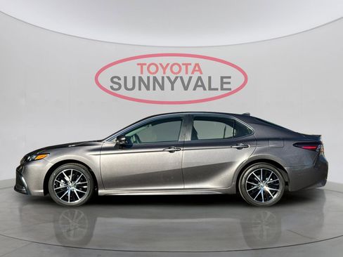 Certified 2023 Toyota Camry SE image 7