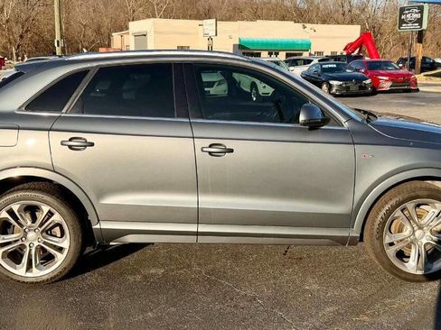 Used 2017 Audi Q3 2.0T Prestige w/ Prestige Package image 3