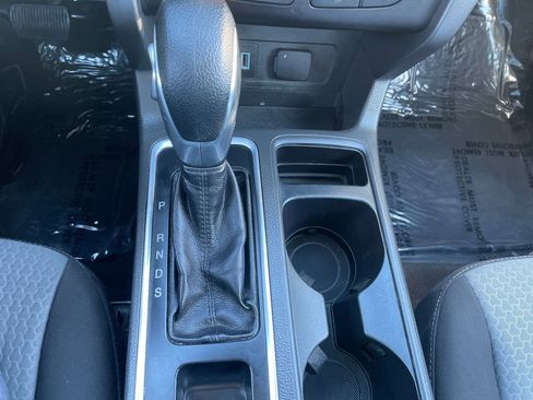 Used 2018 Ford Escape SE image 20