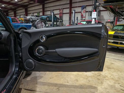 Used 2012 MINI Cooper S FWD image 36