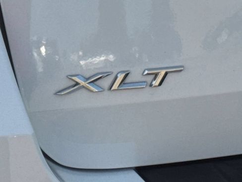 Used 2023 Ford Explorer XLT w/ Equipment Group 202A AWD/4WD image 10