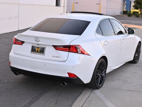 Used 2015 Lexus IS 250 w/ Premium Package RWD image 6